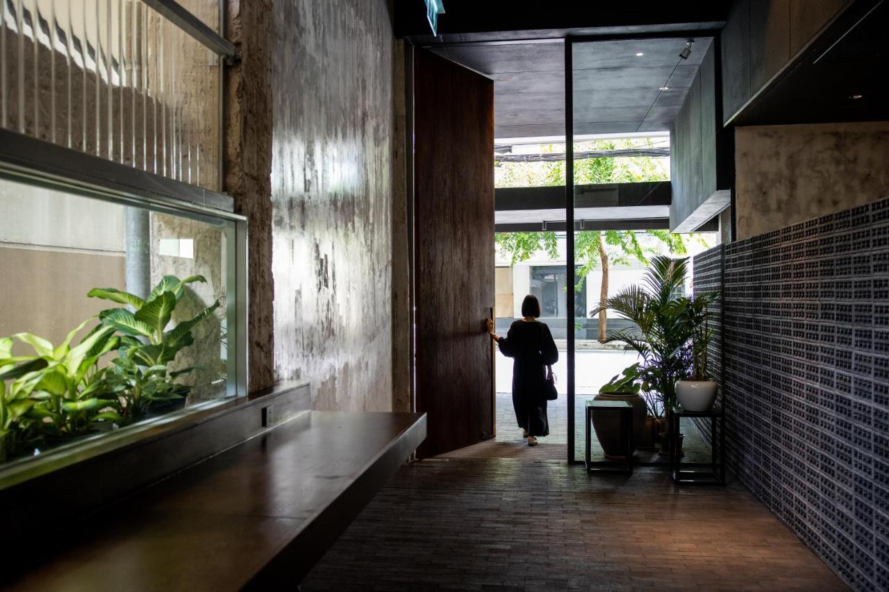 Beanstalk Bangkok Hotel Екстериор снимка